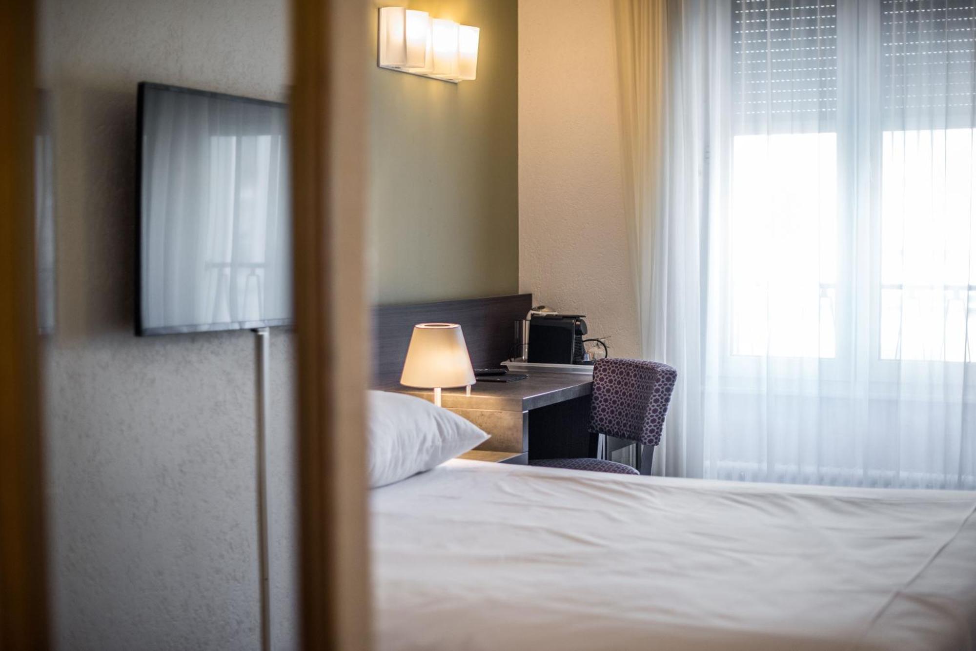 Hotel Montana Genève Kamer foto
